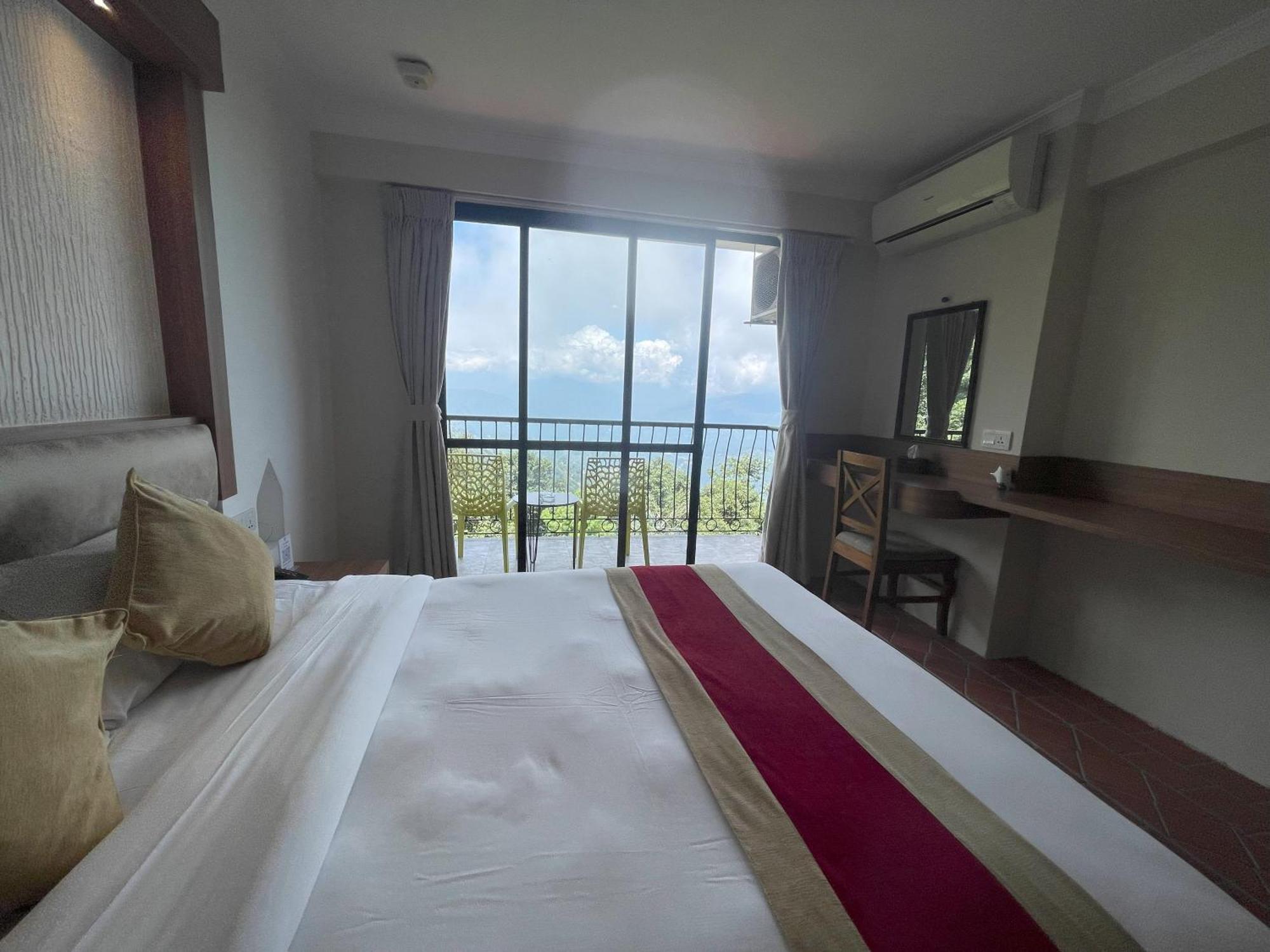 Hotel Himalayan Villa Нагаркот Екстер'єр фото