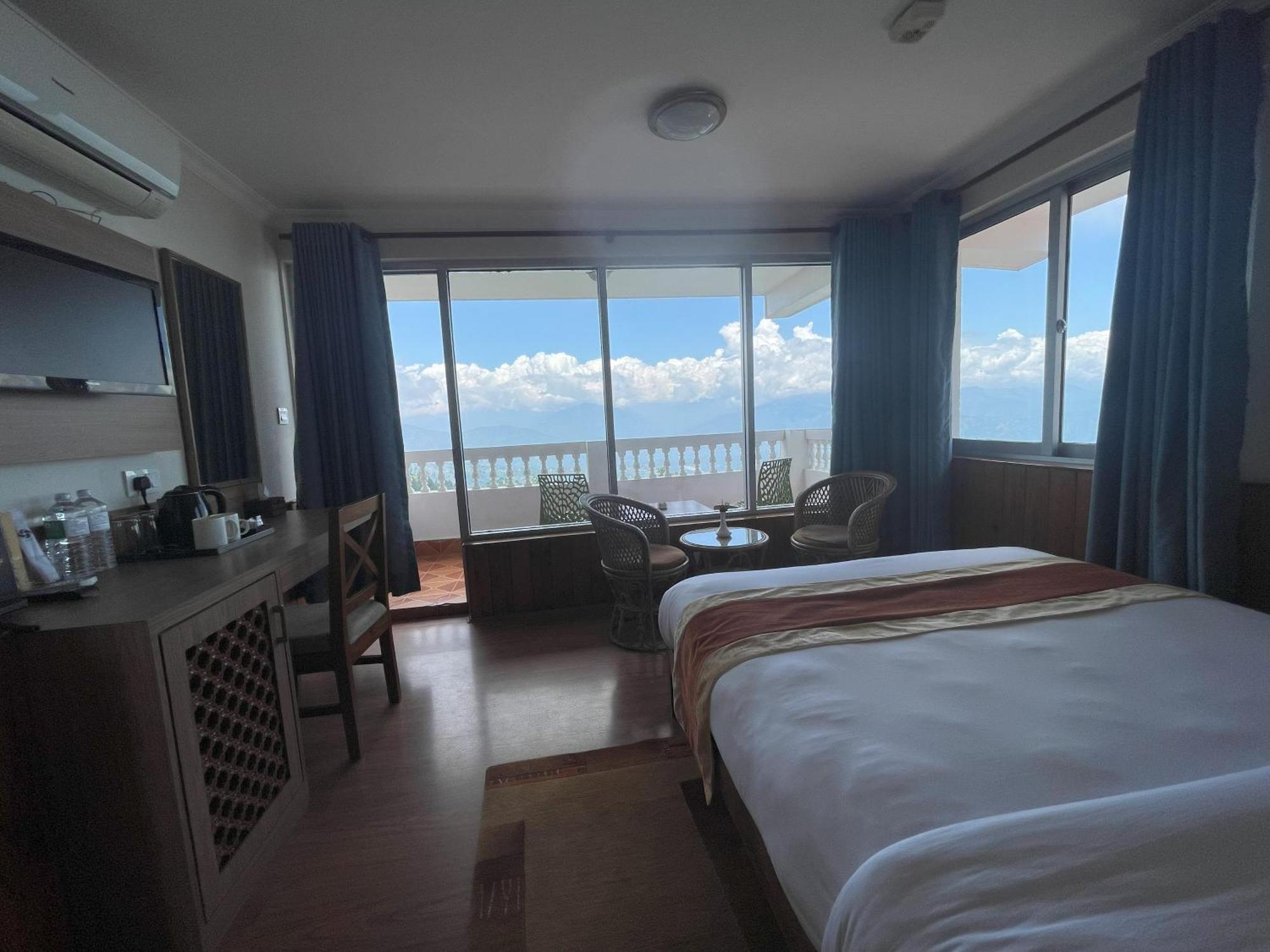Hotel Himalayan Villa Нагаркот Екстер'єр фото