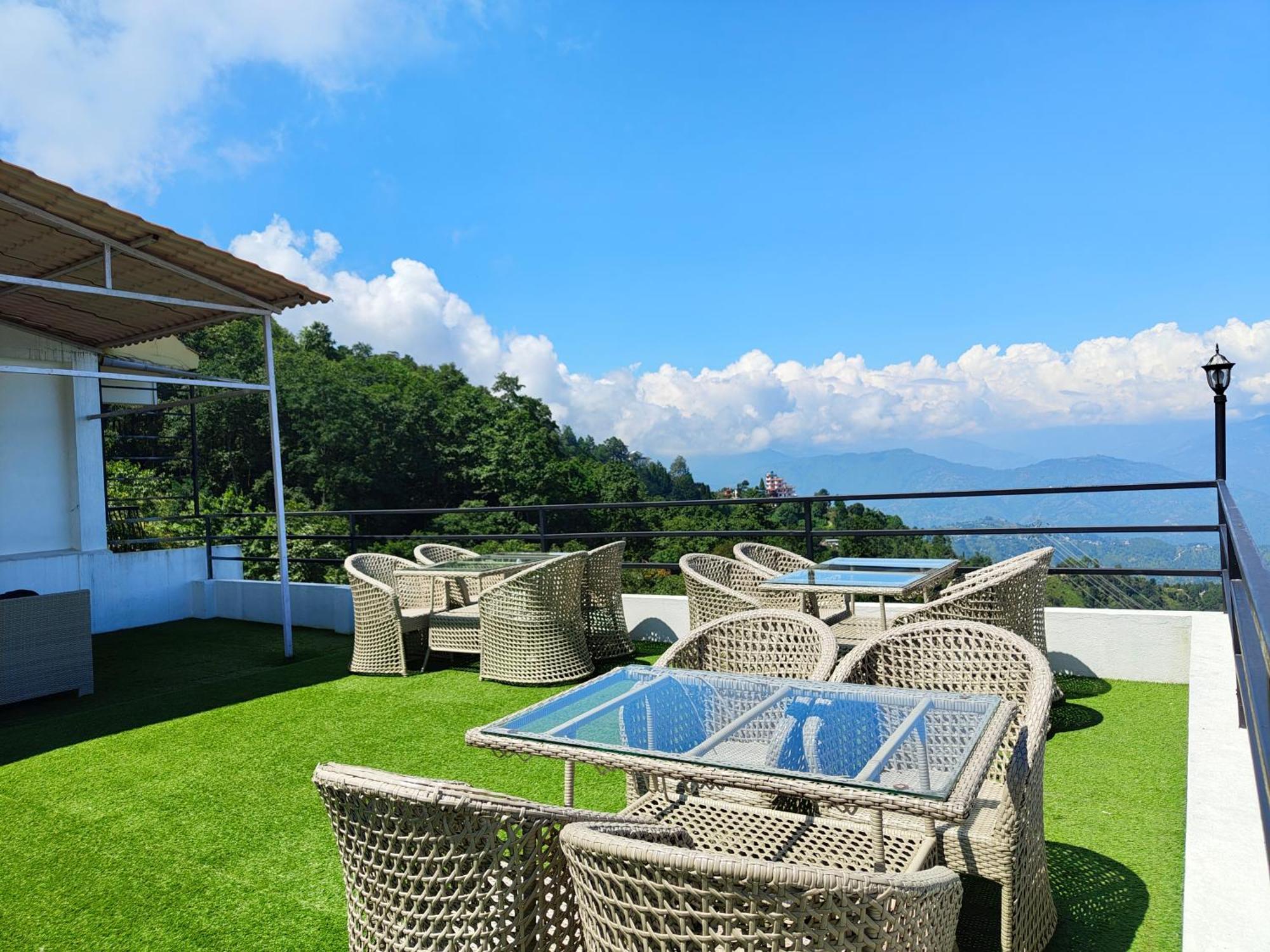 Hotel Himalayan Villa Нагаркот Екстер'єр фото