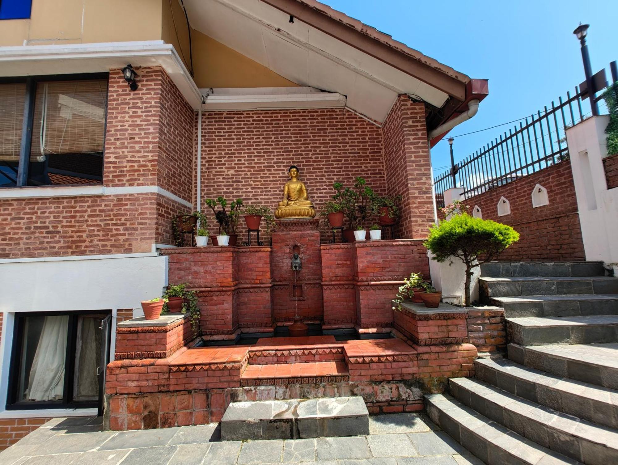 Hotel Himalayan Villa Нагаркот Екстер'єр фото